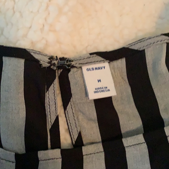 Tank top - Picture 2 of 4